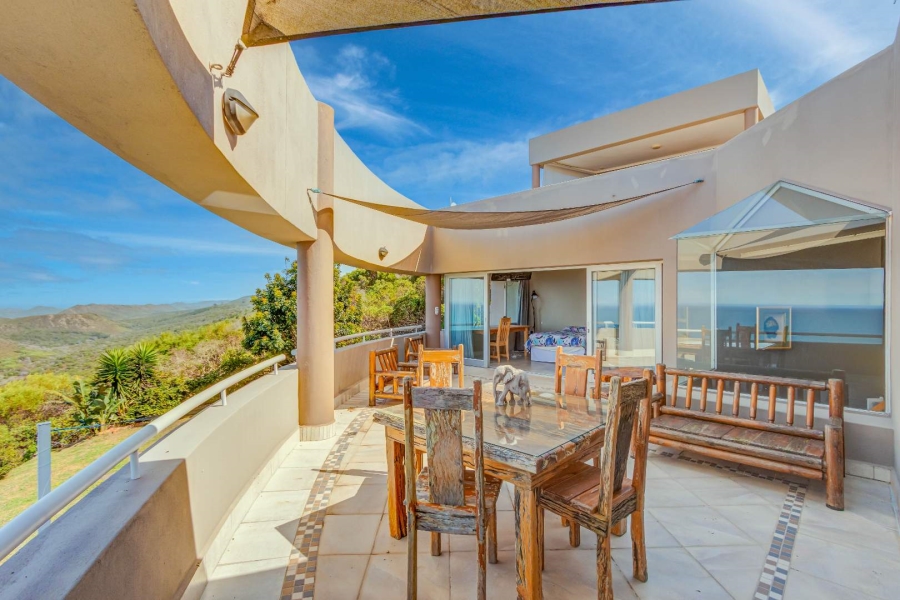 6 Bedroom Property for Sale in Brenton On Sea Western Cape